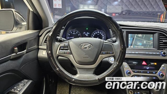 Hyundai Avante AD 1.6 GDI Smart, 2016 13