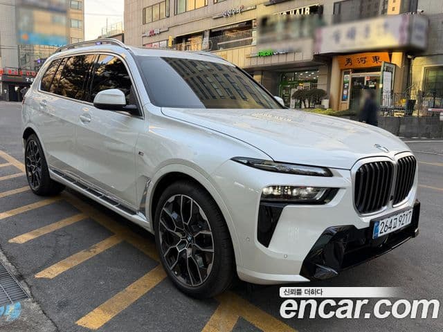 BMW X7 (G07) xDrive 40i M Sport 6인승, 2026 2