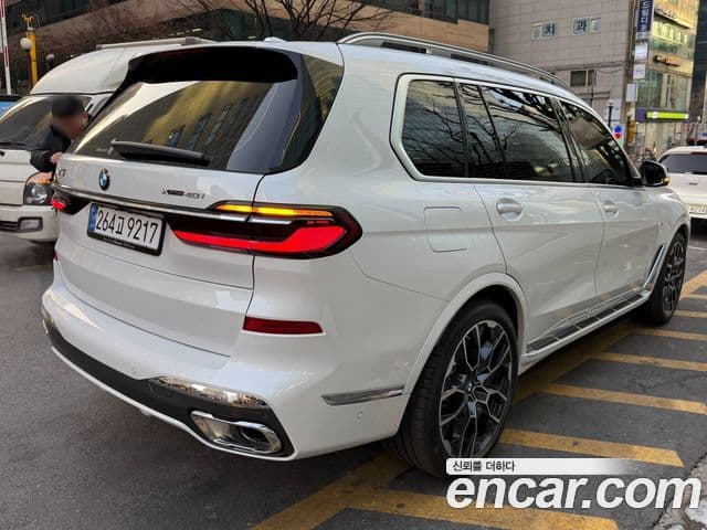 BMW X7 (G07) xDrive 40i M Sport 6인승, 2026 3