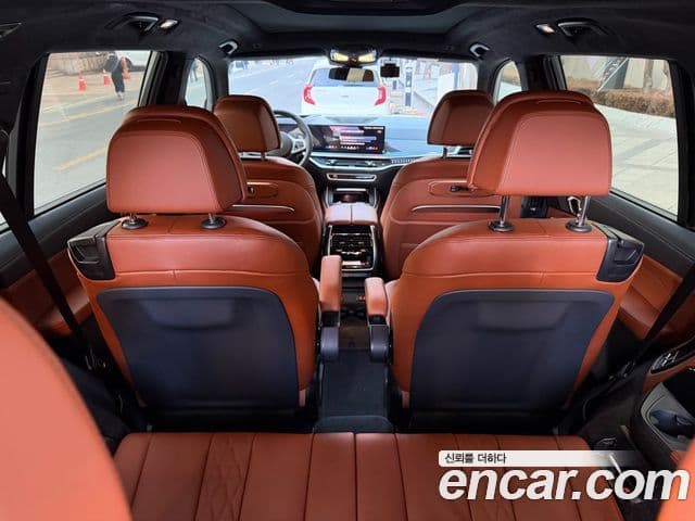 BMW X7 (G07) xDrive 40i M Sport 6인승, 2026 14