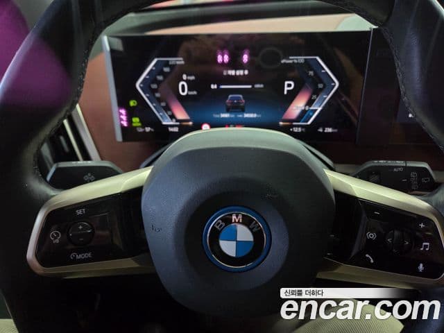 BMW iX xDrive50 Sport Plus, 2023 все фото