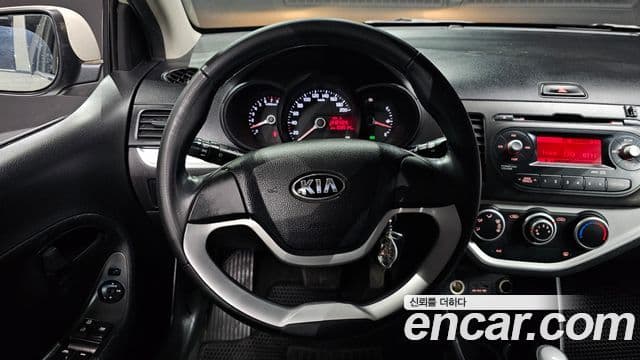 Kia All New Morning Deluxe, 2014 13