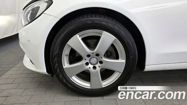 Mercedes-Benz C-класс W205 C200 d, 2017 все фото