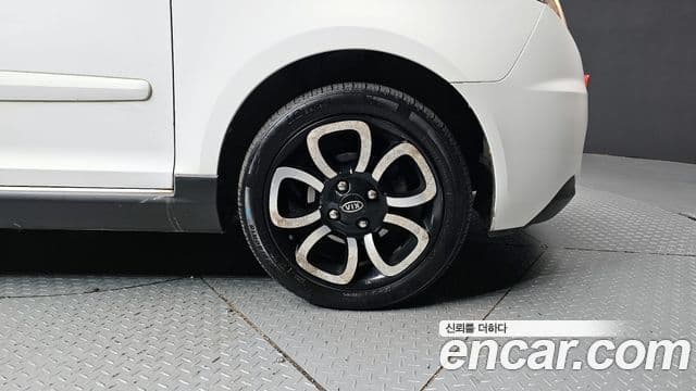 Kia 뉴모닝 люксовая версия Black Premium, 2010 все фото