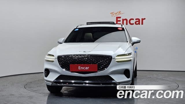 Genesis GV70, 2023 3