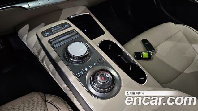 Genesis GV70, 2023 9