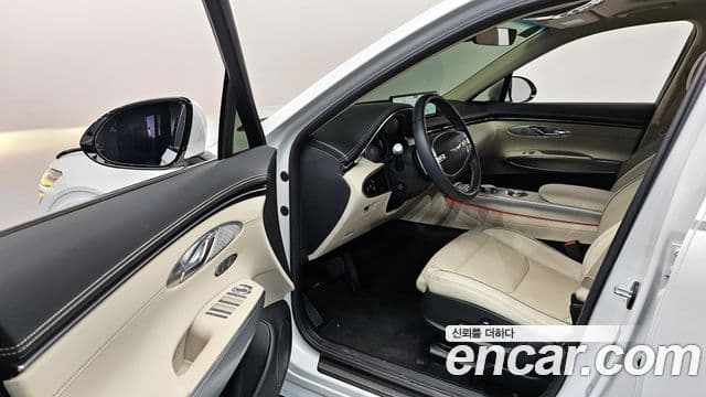 Genesis GV70, 2023 11