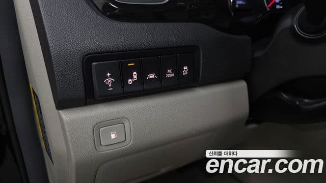 Kia The / новый New Carnival Noblesse, 2019 17