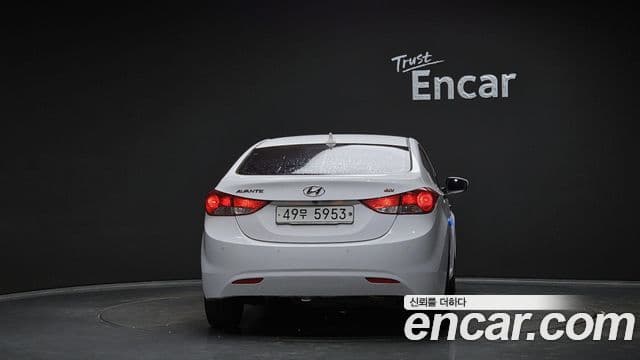 Hyundai Avante MD M16 GDI Avenue, 2013 4