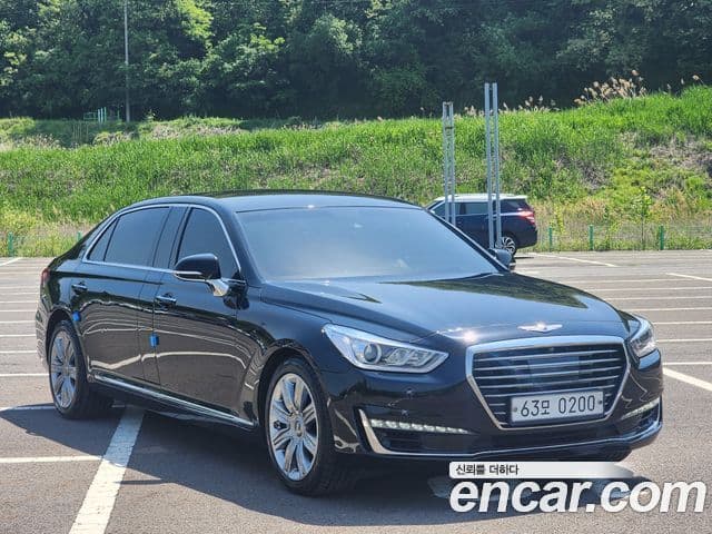 Genesis EQ900 Prestige, 2017 1