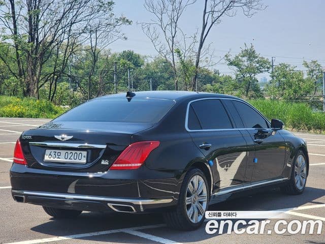 Genesis EQ900 Prestige, 2017 14