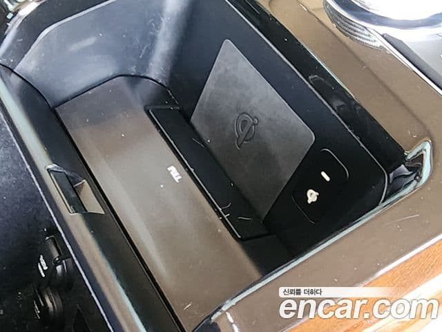 Genesis EQ900 Prestige, 2017 16