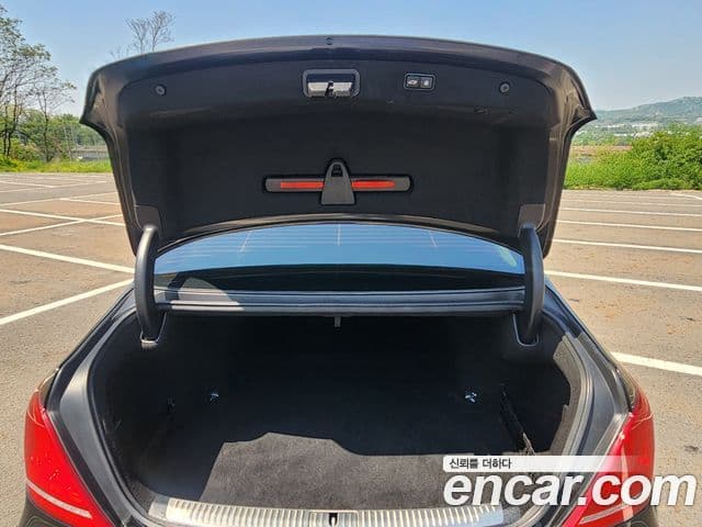 Genesis EQ900 Prestige, 2017 19