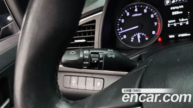 Hyundai Avante AD Premium, 2016 18