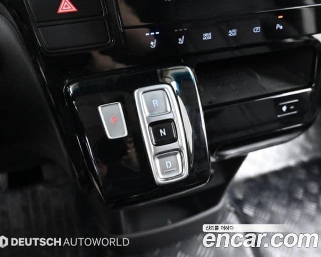 Hyundai ST1 Premium, 2025 19