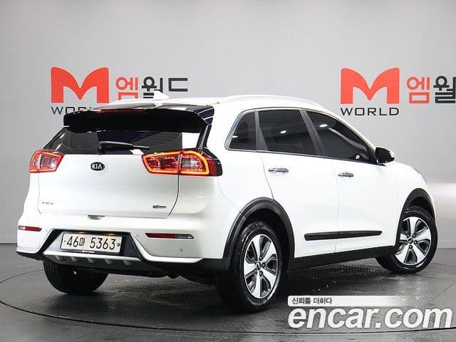 Kia Niro Noblesse, 2018 3
