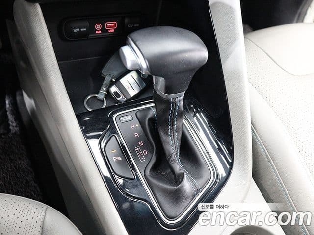Kia Niro Noblesse, 2018 8