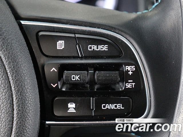 Kia Niro Noblesse, 2018 11