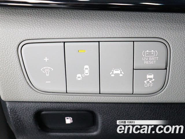 Kia Niro Noblesse, 2018 12