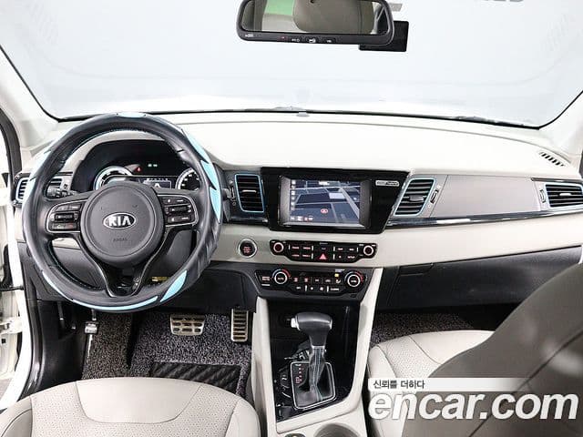 Kia Niro Noblesse, 2018 14