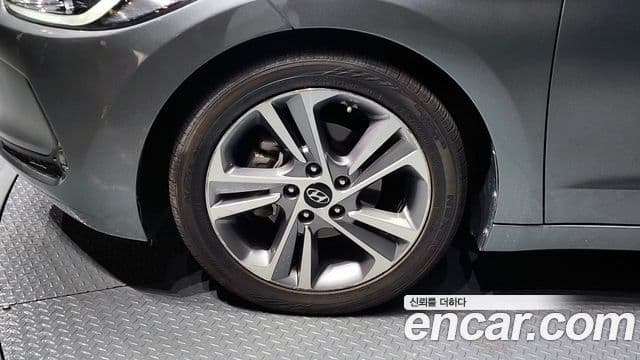 Hyundai Avante AD Special, 2017 все фото