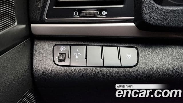 Hyundai Avante AD Special, 2017 17