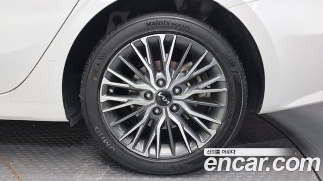 Kia The / новый New K3 2세대 Prestige, 2024 все фото