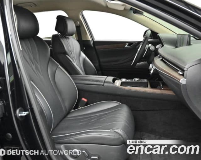 Genesis electrified G80 (RG3) e-AWD, 2023 10