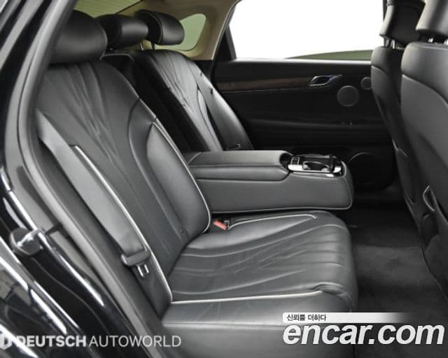 Genesis electrified G80 (RG3) e-AWD, 2023 12