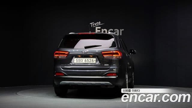 Kia All New Sorento Prestige, 2015 4