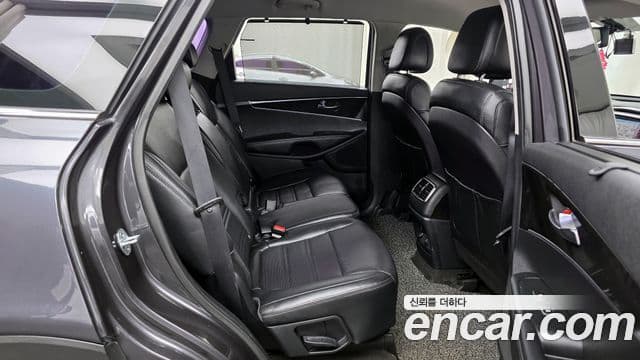 Kia All New Sorento Prestige, 2015 12
