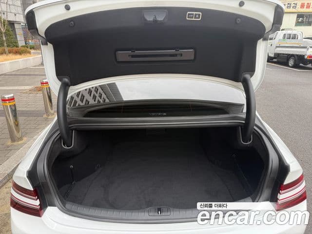 Genesis G80 (RG3) бензин 2.5 турбо AWD, 2024 20