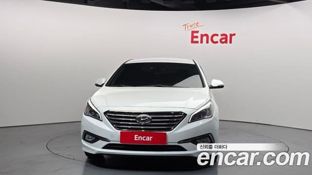 Hyundai LF Sonata 2.0 Smart, 2015 3
