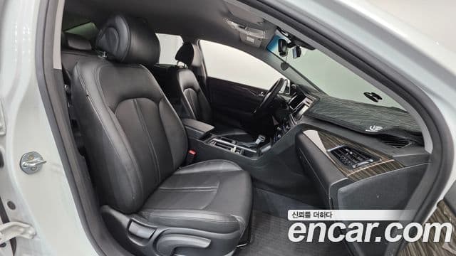 Hyundai LF Sonata 2.0 Smart, 2015 10