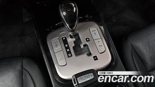 Hyundai Genesis Special, 2013 9