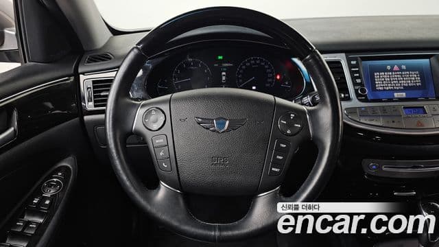 Hyundai Genesis Special, 2013 13