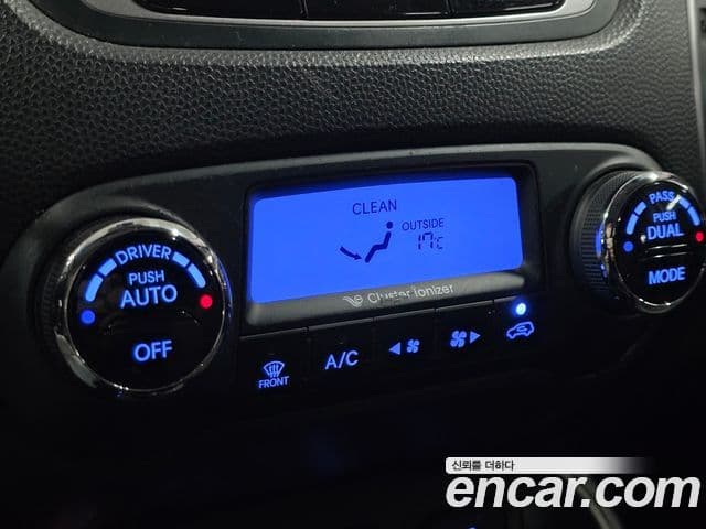 Hyundai Tucson ix Premier, 2012 9