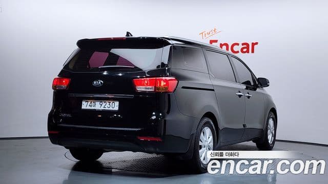 Kia All New Carnival Luxury, 2017 2