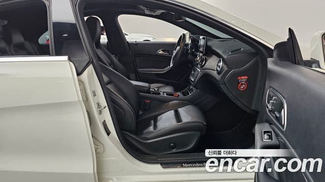 Mercedes-Benz CLA-класс C117 CLA250 4MATIC, 2017 11