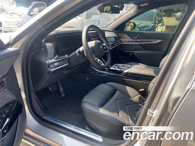 BMW i7 (G70) eDrive 50 M Sport, 2025 10