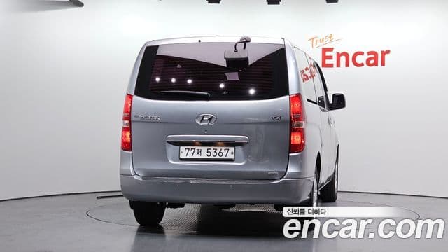 Hyundai Grand Starex CVX Deluxe, 2016 4