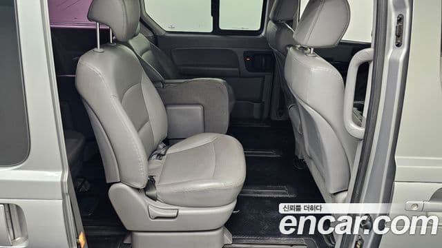 Hyundai Grand Starex CVX Deluxe, 2016 12