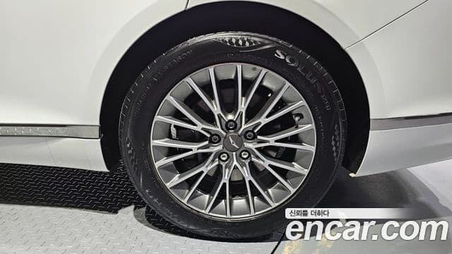 Genesis G80 (RG3) бензин 2.5 турбо AWD, 2022 все фото