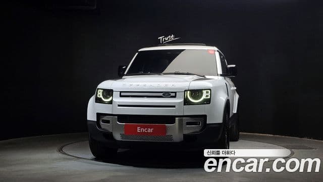 Land Rover Defender (L663) 110 D240 SE, 2020 3