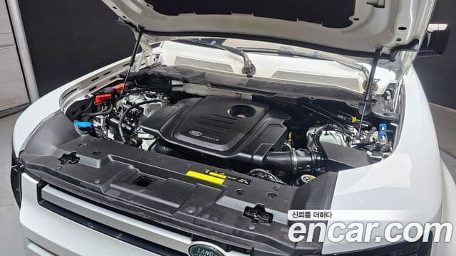 Land Rover Defender (L663) 110 D240 SE, 2020 6