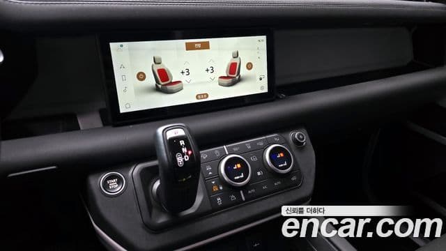 Land Rover Defender (L663) 110 D240 SE, 2020 16