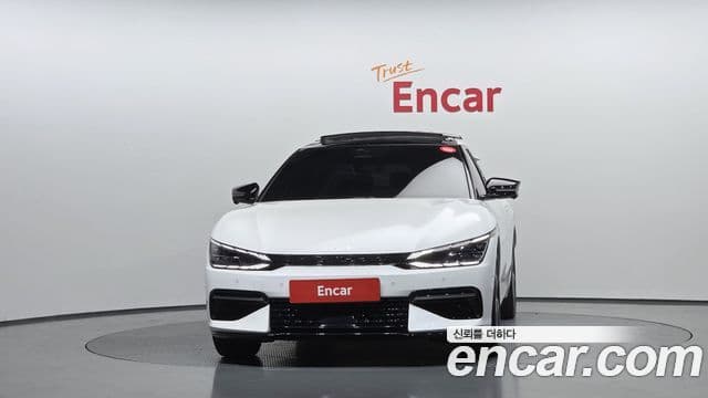 Kia EV6 GT Line, 2023 3