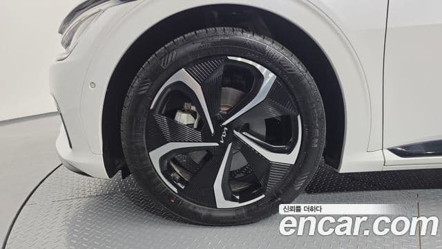 Kia EV6 GT Line, 2022 все фото