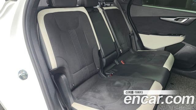 Kia EV6 GT Line, 2022 12