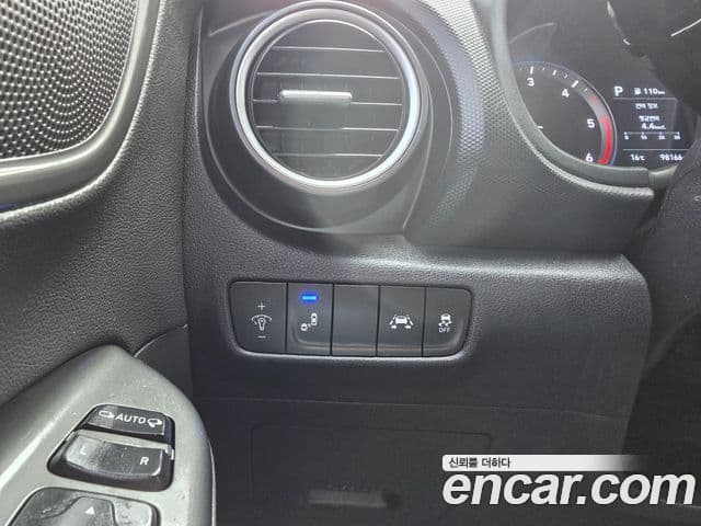 Hyundai Kona Premium, 2020 16